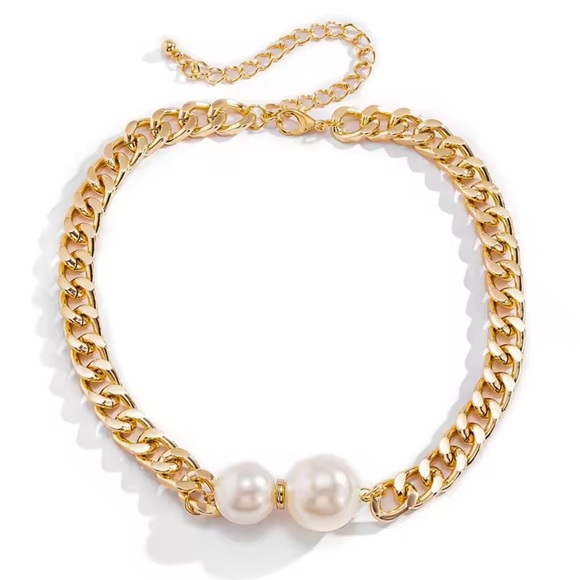 Anthropologie Ginevra Pearl Gold Chain Statement Necklace - Picture 4 of 7